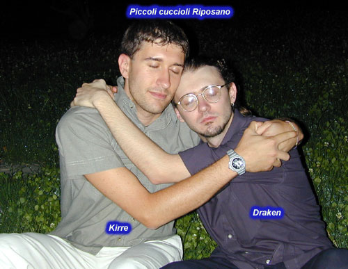 064_cuccioli_dormono.jpg